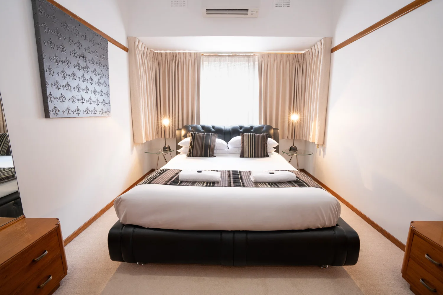 Ballarat Accommodation. Family Accommodtion. Corporate Accommodation. Self-contained. Indoor heated pool, pickleball, restaurant